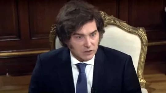 Un congresista demócrata acusó a Javier Milei de interferir en las elecciones legislativas de Estados Unidos
