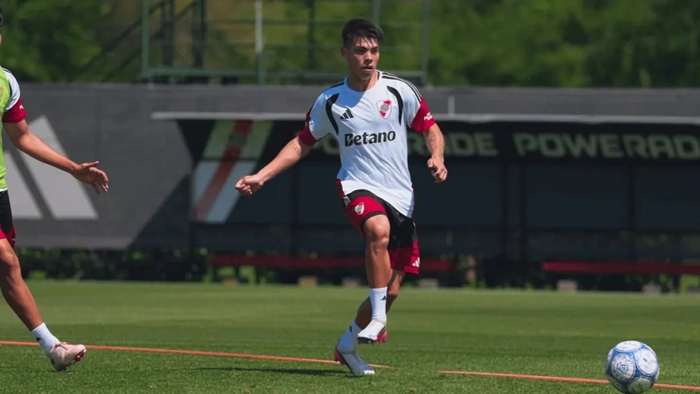 El pibe que tiene de referentes a Enzo Pérez y Enzo Fernández y pide pista ante la lesión de Fausto Vera - TyC Sports