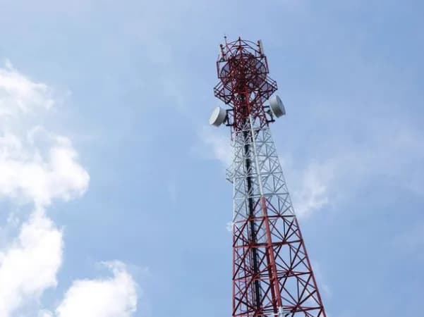 Una pareja recibirá una indemnización millonaria tras 26 años por una antena junto a su casa