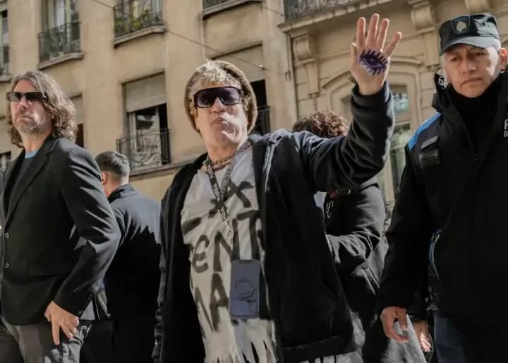 Juicio a Pity Álvarez: declararon testigos reservados y el músico por videollamada