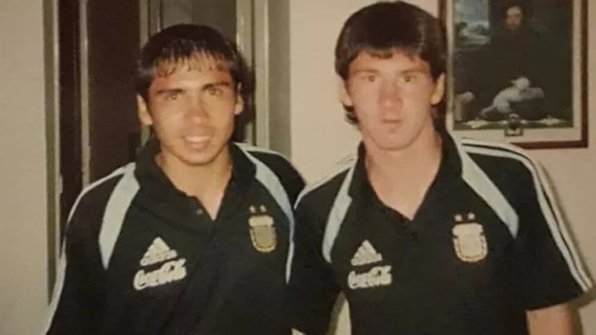 Jugó con Messi en la Selección, fue campeón con Vélez, pero un problema de corazón lo retiró a los 20 años - TyC Sports