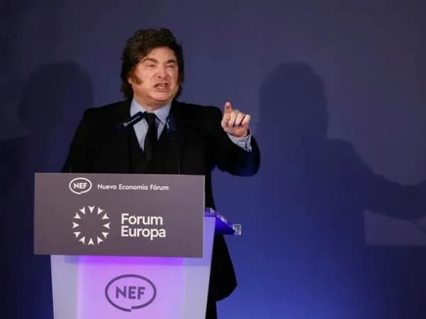 Javier Milei habló en España y hubo un detalle que sorprendió: qué pasó con los sponsors
