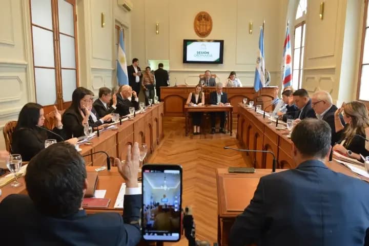 Aprueban casi un centenar de comunicaciones vinculadas a mejoras para distintos barrios