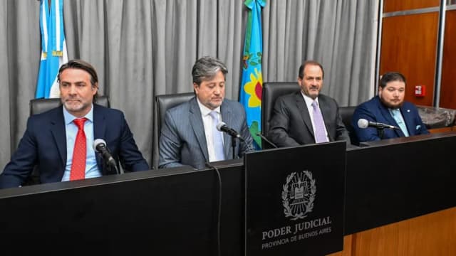 Juicio por la muerte de Maradona: los jueces absolvieron al clínico