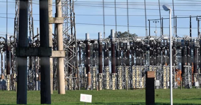 Un organismo internacional anunció una garantía de US$ 200 millones en una obra clave para evitar cortes de luz en el AMBA