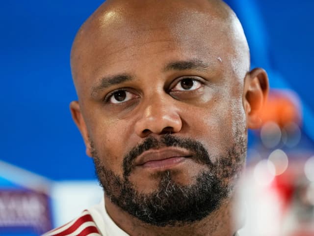 Preocupación en Alemania: internaron de urgencia al técnico del Bayern Munich