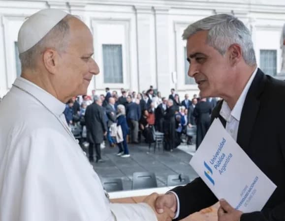 Las universidades le entregaron una carta al Papa contra el Gobierno por el incumplimiento de la Ley de Financiamiento