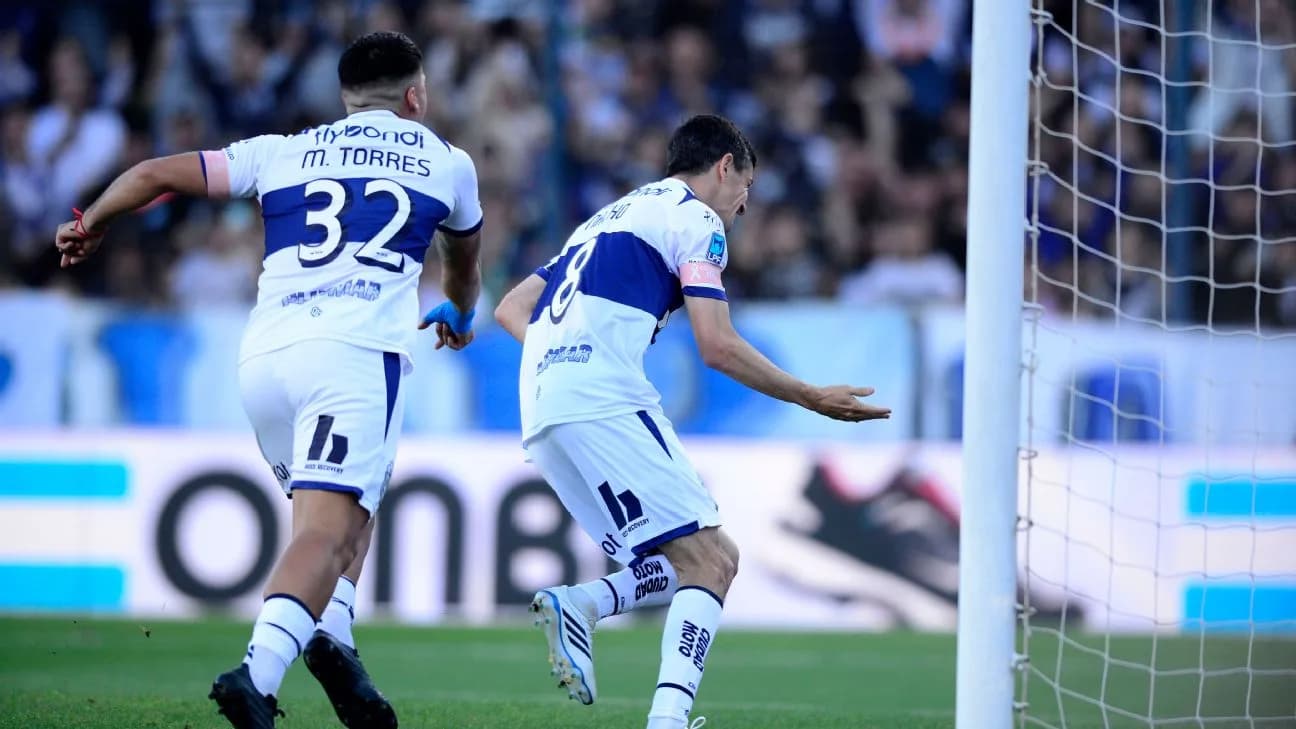 Gimnasia le ganó con claridad a Sarmiento y sigue soñando