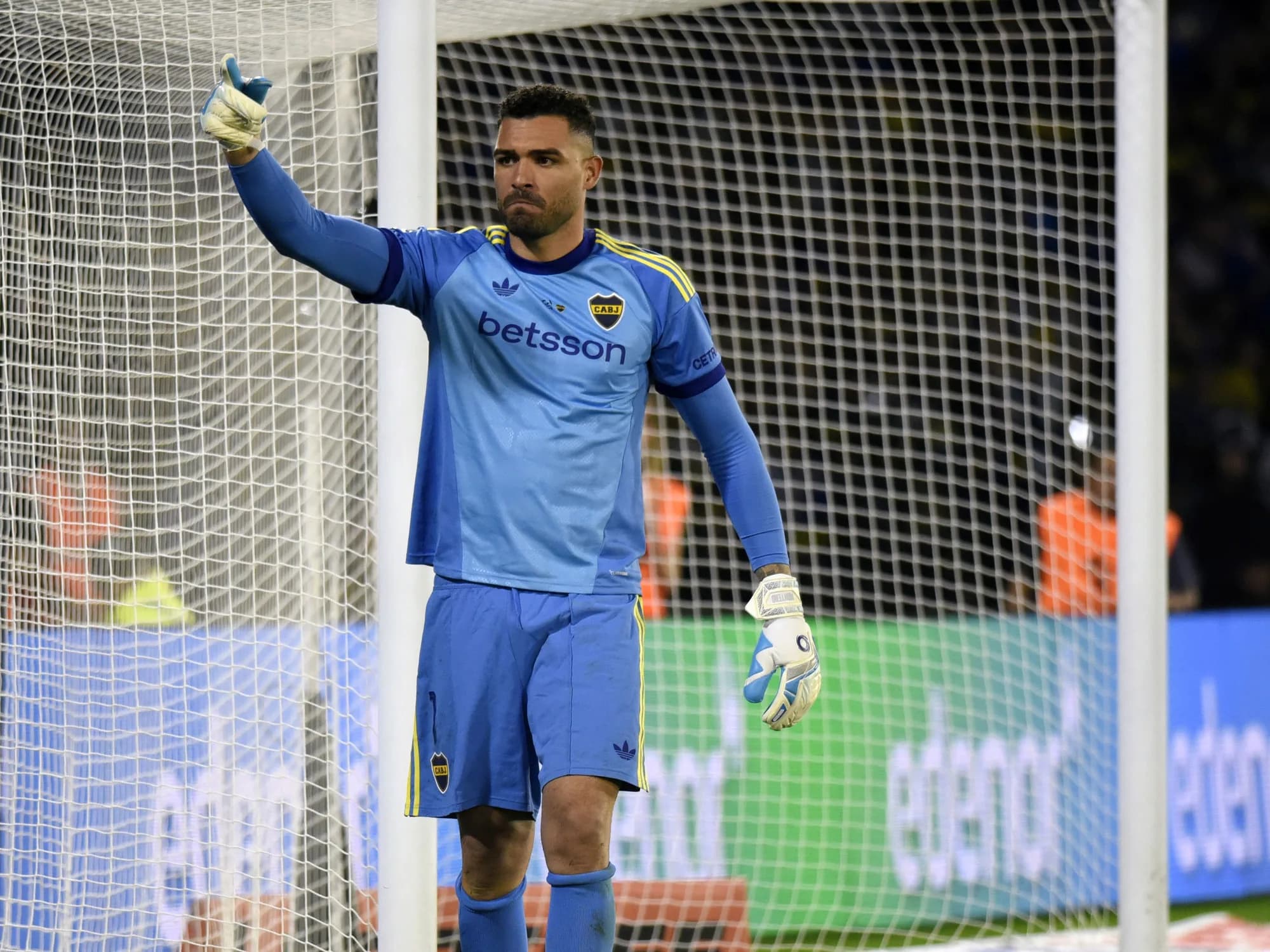 Montero, feliz en Boca: "Estoy donde siempre he querido estar" y el cariñoso encuentro con Óscar Córdoba