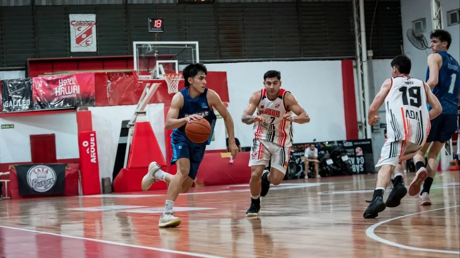 Regatas logró el “uno” y quedan tres lugares disponibles para los playoffs