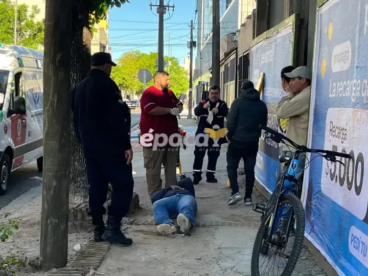 Un ciclista resultó herido tras ser rozado por un automovilista que se dio a la fuga