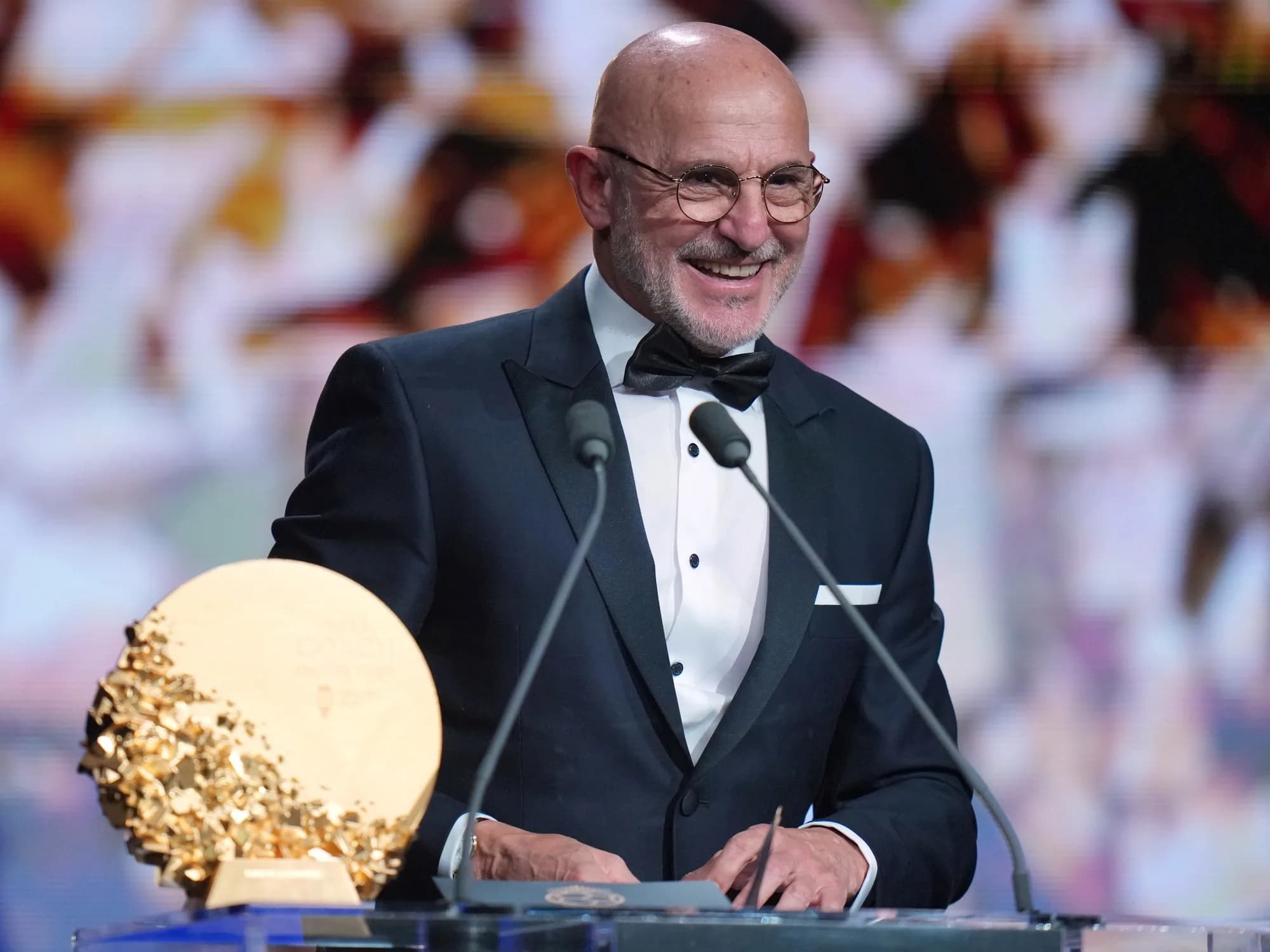 Oficial: Luis de la Fuente, el mejor entrenador del año en el Balón de Oro