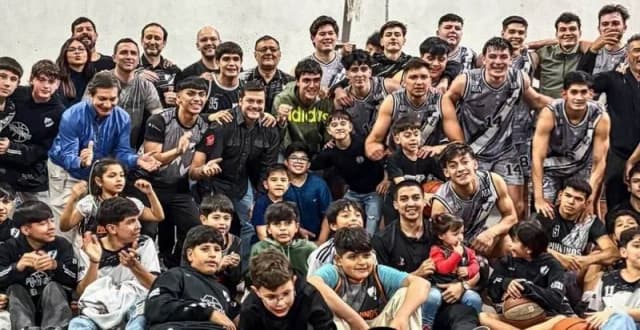 Pingüinos pegó primero y se ilusiona con avanzar a semis en el Provincial