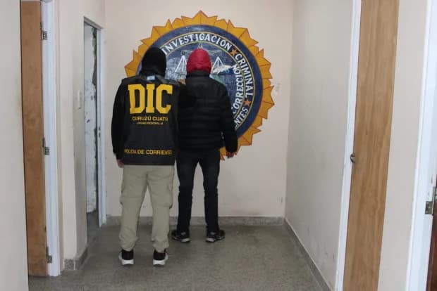 Tras allanamiento secuestraron una moto con pedido de secuestro en Buenos Aires: un hombre fue detenido