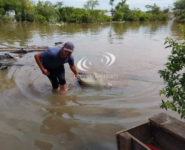 Encontraron un cuerpo flotando a la altura del barrio Santa Marta