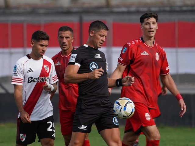Un posteo inédito y más: cómo cayó en River la designación del árbitro y el VAR para el superclásico