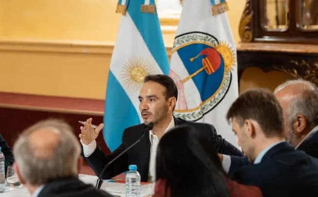 JP Valdés confirmó que Corrientes espera aporte económico de Nación para asistir a afectados por las inundaciones