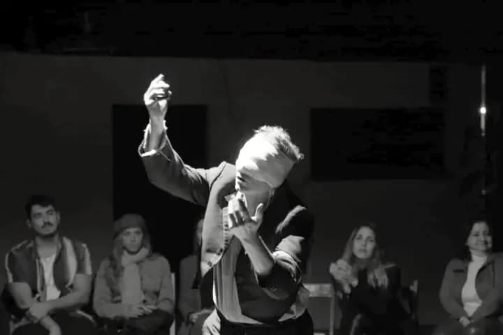 "Variaciones de Meyerhold" llega al Teatro Vera con una puesta íntima