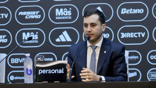 Di Carlo habló de todo tras la reunión de AFA: los "10 descensos", el apoyo de Estudiantes y el "problema de fondo"