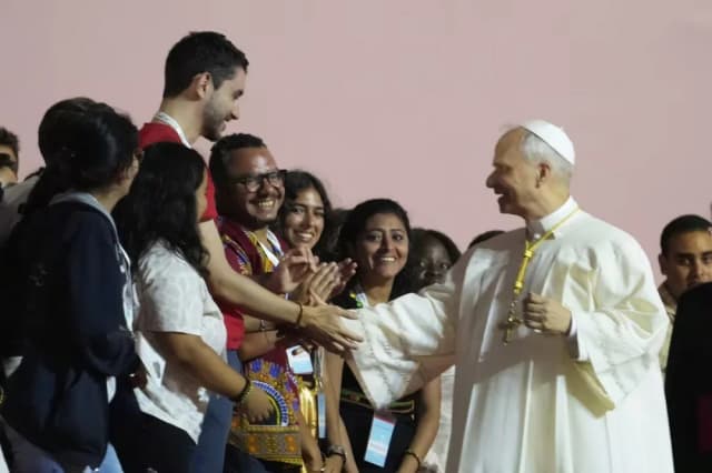 En la Catedral: evalúan transmitir en pantalla gigante la visita del Papa