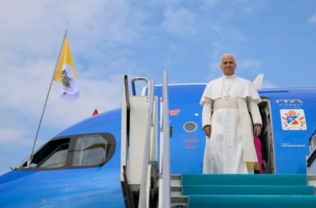 Visita del Papa León XIV: analizan restringir el espacio aéreo de Aeroparque y Ezeiza