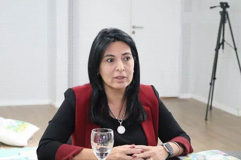 Habló la Ministra de Educación y activó un sumario