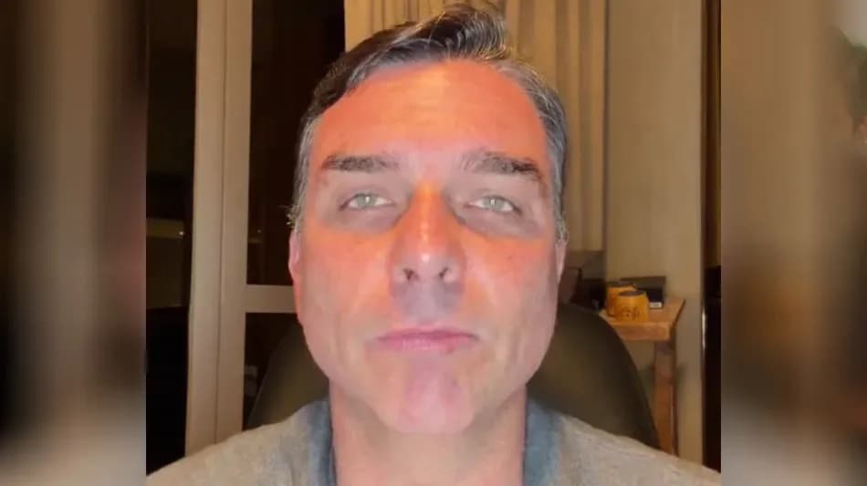 Flávio Bolsonaro reapareció en redes sociales tras huir a Estados Unidos: "Estaré aquí, listo y preparado"