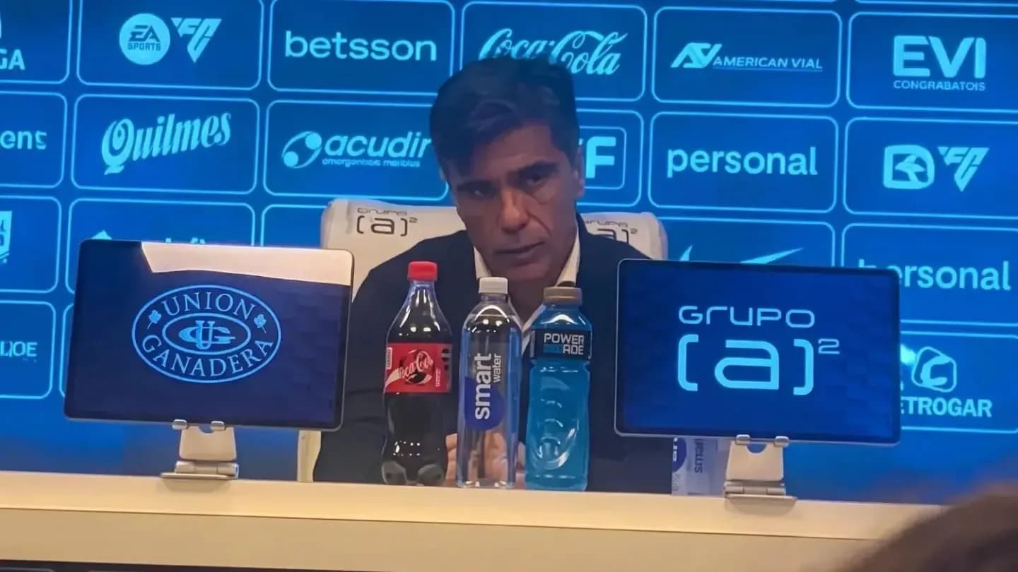 Sanguinetti se cruzó con un periodista de Aldosivi que le hizo una agresiva pregunta entre lágrimas: "Parece mala praxis" - TyC Sports