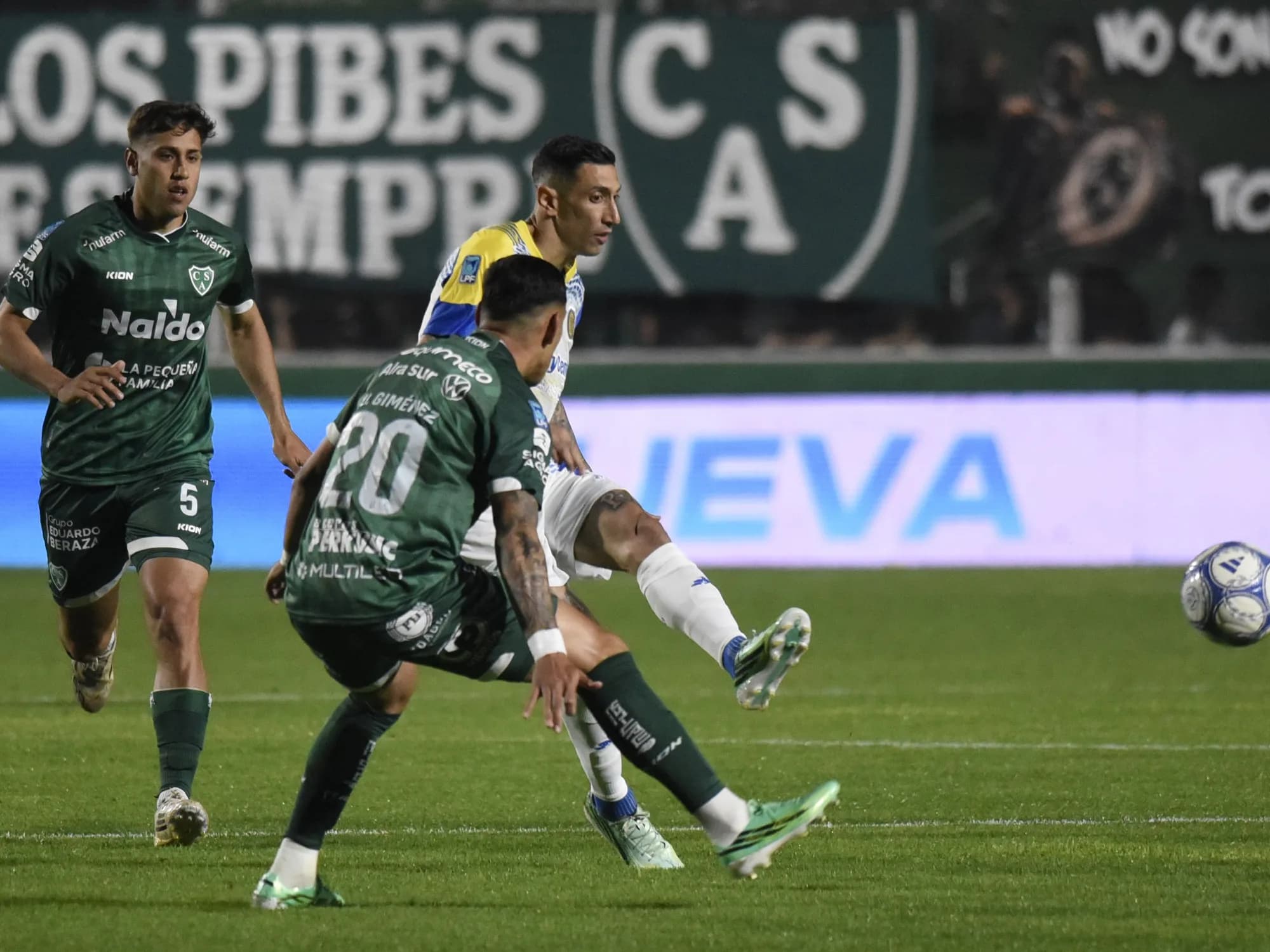 Qué dijo Ángel Di María sobre su lesión mientras pelea en dos frentes con Central