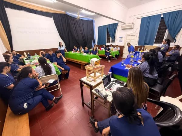 Especialistas de la Policía de Corrientes dictaron un taller sobre detección temprana de diversos delitos