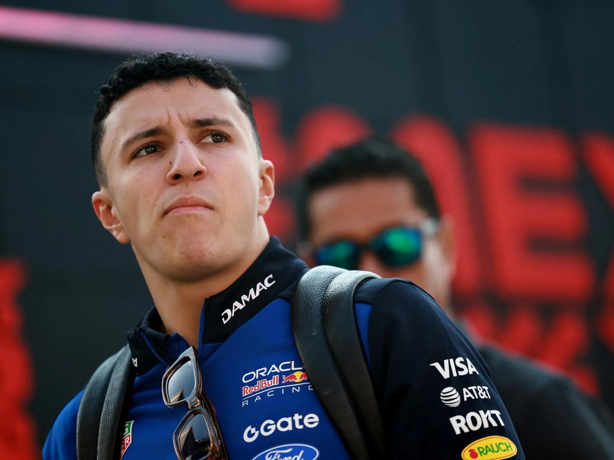 La decisión que tomó la FIA con Isack Hadjar tras haber empujado a un fan en el GP de México