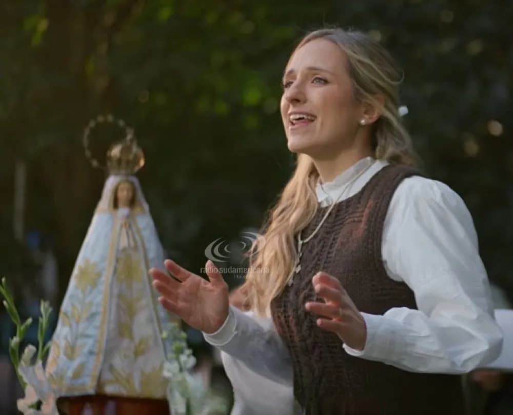 Athenas, la referente de la música católica creó un chamamé a la Virgen de Itatí