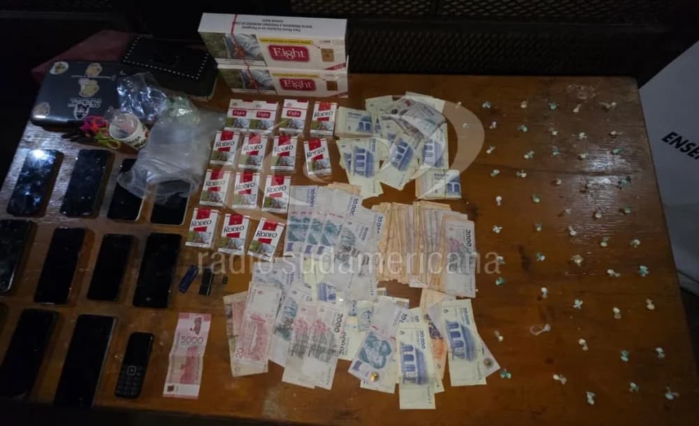 Golpe al narcomenudeo en Itatí: hallan cocaína, dinero y celulares
