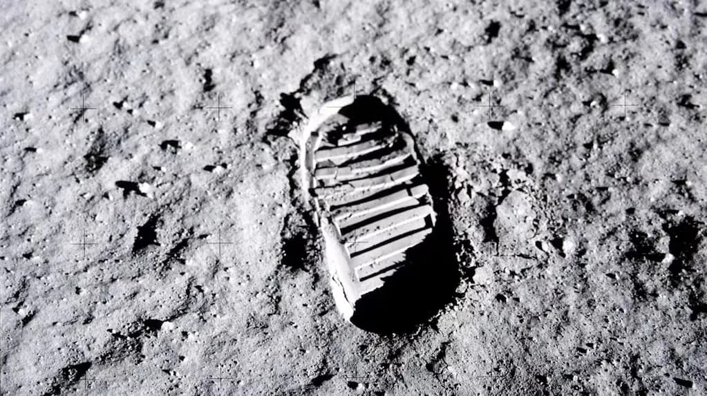 El polvo de la Luna escondería secretos alienígenas: “Ruinas de civilizaciones muertas”