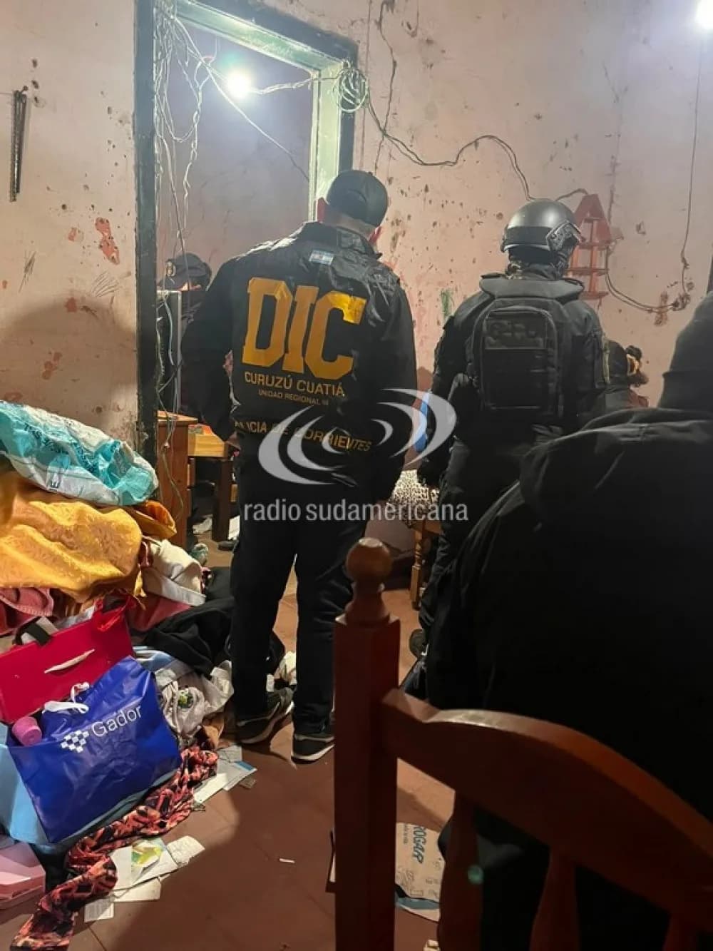 Desbaratan un presunto kiosco de droga y detienen a cinco personas