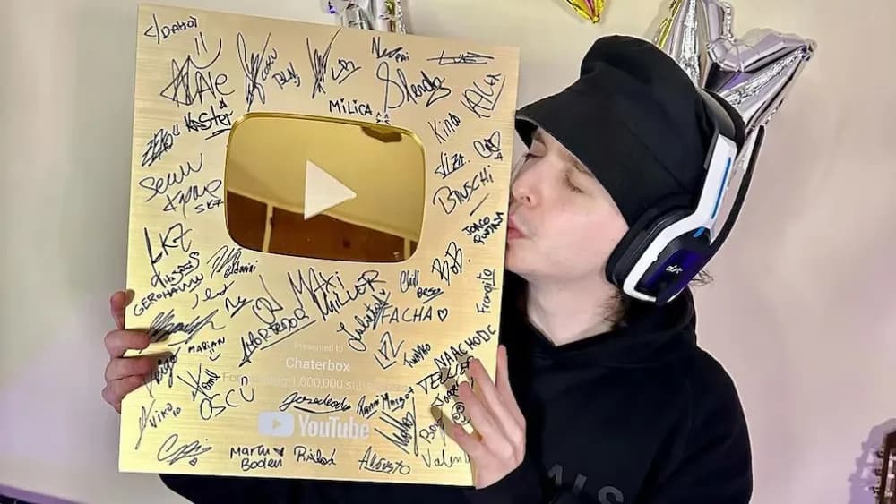 Quién era Chatterbox, el youtuber que murió en un trágico accidente