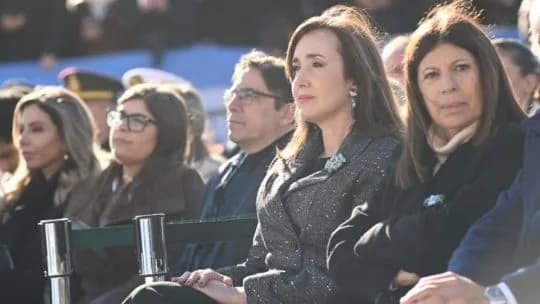 Presencia en fechas patrias y reuniones con opositores a Milei: el camino de Villarruel hacia 2027