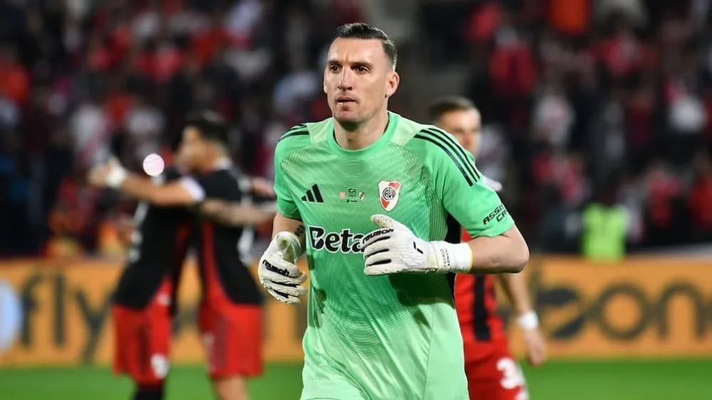 Tras más de ocho años Franco Armani se va de River Plate