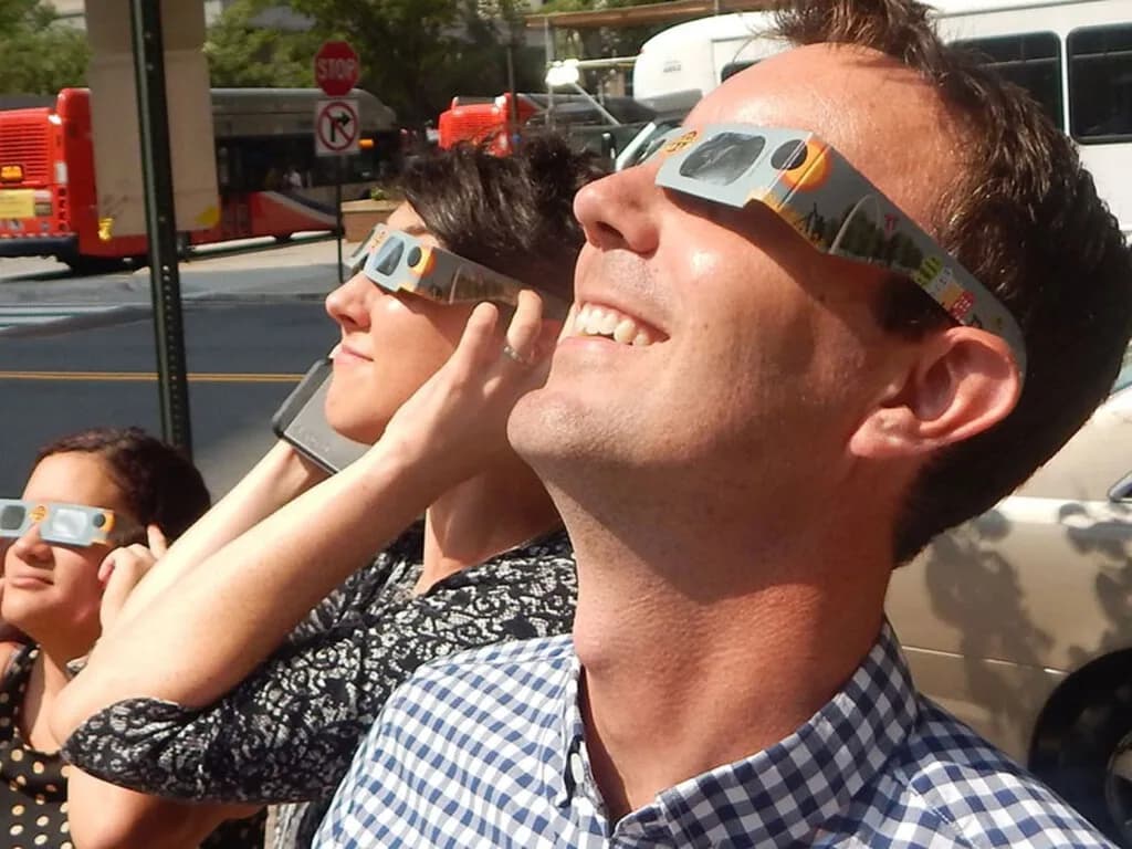 El eclipse solar del 12 de agosto durará solo unos minutos: estas son las 10 cosas que no te debes perder al verlo