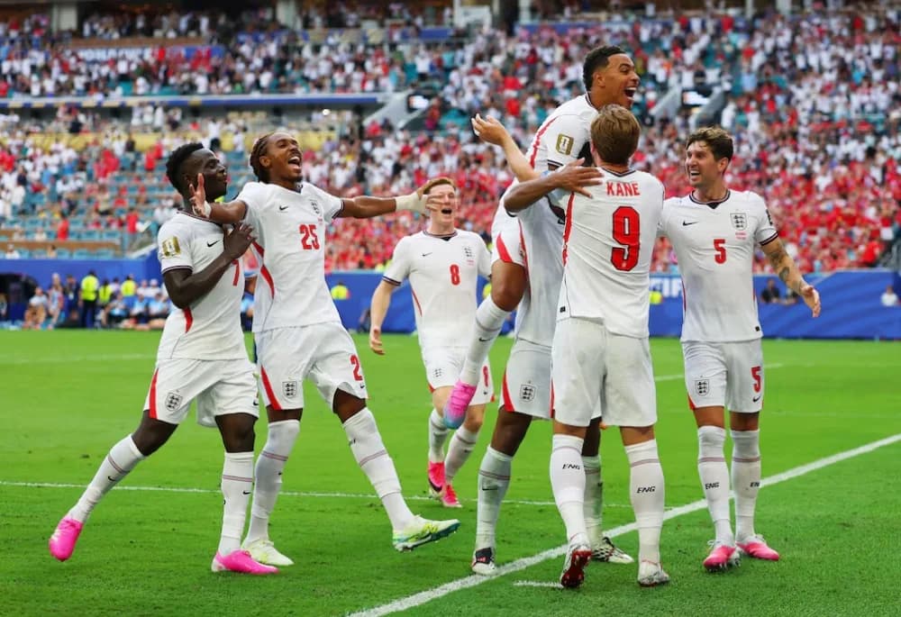 Inglaterra venció 2-1 a Noruega en tiempo extra y espera su rival para la semifinal