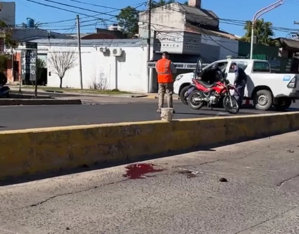Chaco: un motociclista falleció tras chocar contra una camioneta