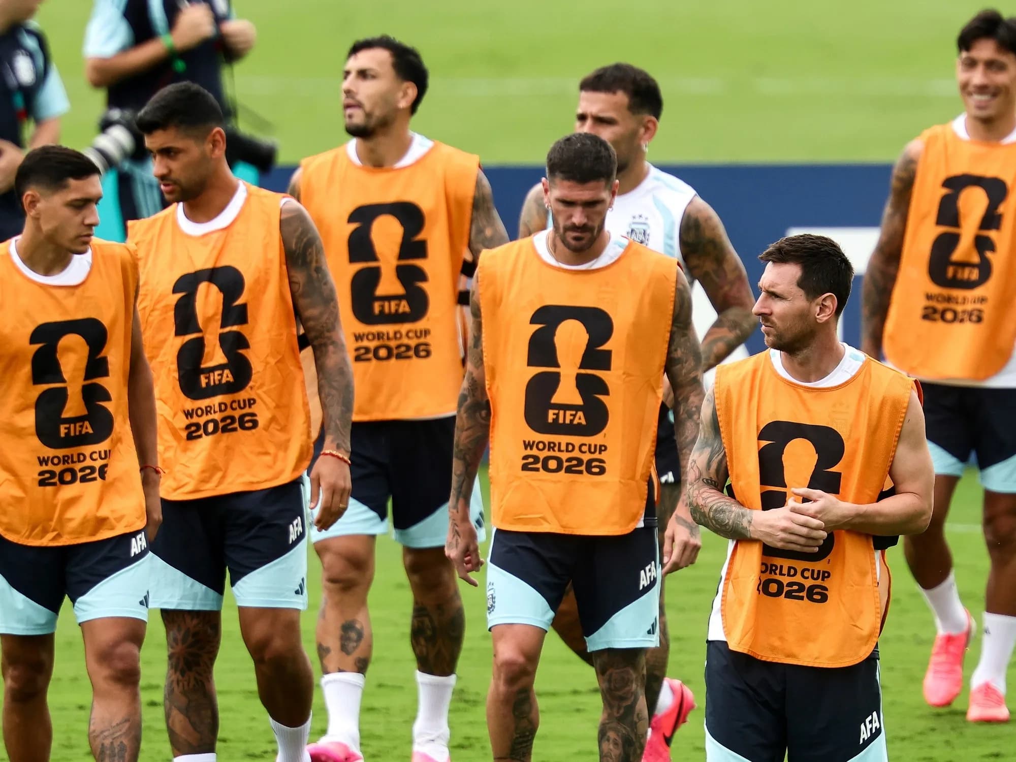 De la mano de Lios: Argentina-Inglaterra y un clásico con toda la carga emocional