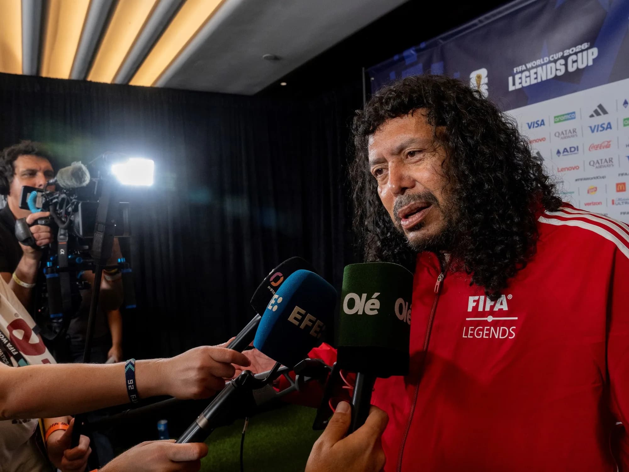 René Higuita con Olé: “Messi le está dando un mensaje al mundo, no te extrañe que esté en 2030”