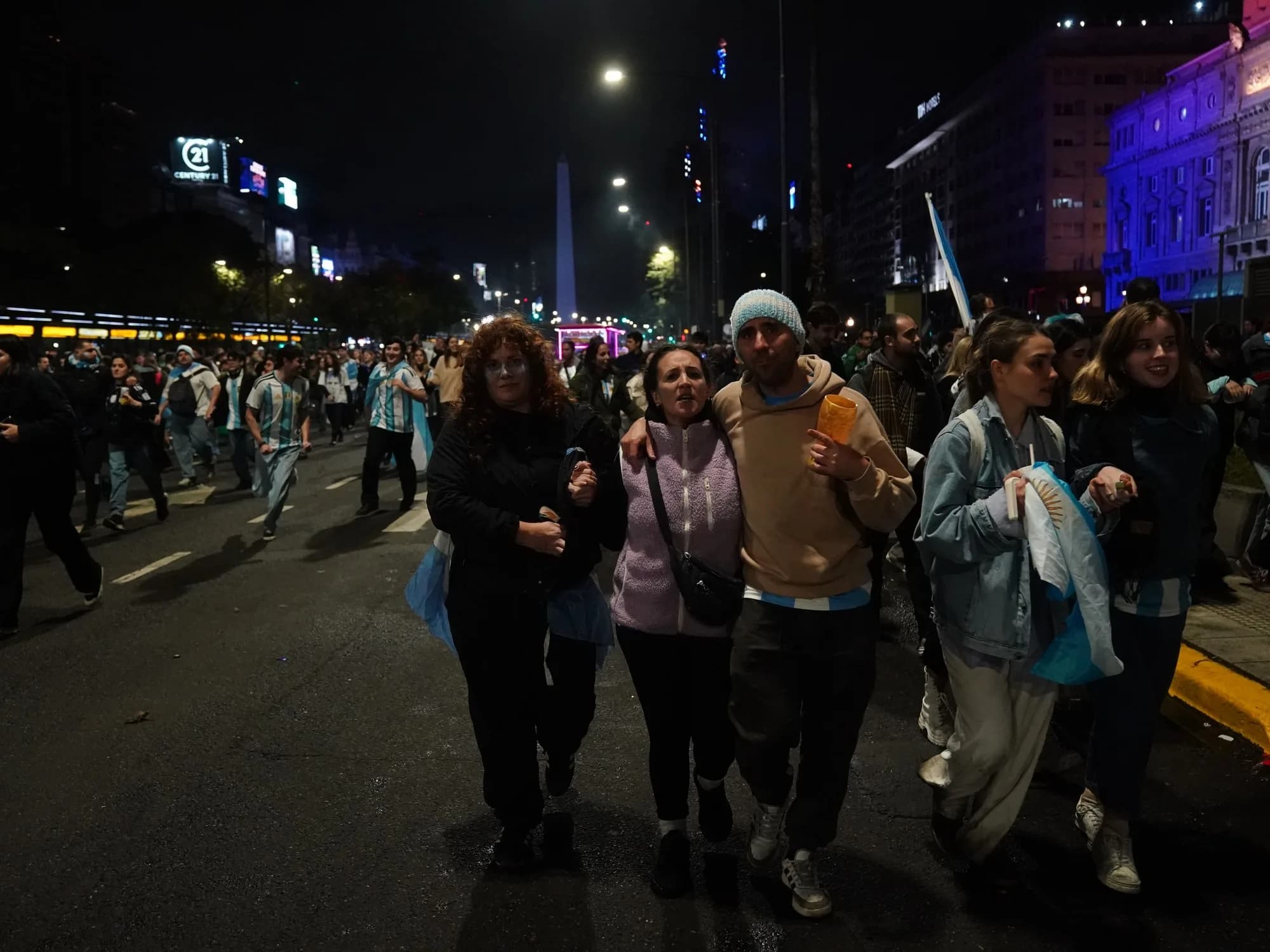 Fuertes incidentes en el Obelisco después de la final perdida por Argentina