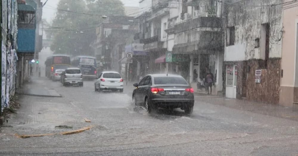 Persiste el alerta por tormentas para Capital y varias localidades