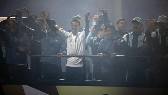Javier Milei confirmó que la Selección rechazó las celebraciones y pidió respetar el luto deportivo