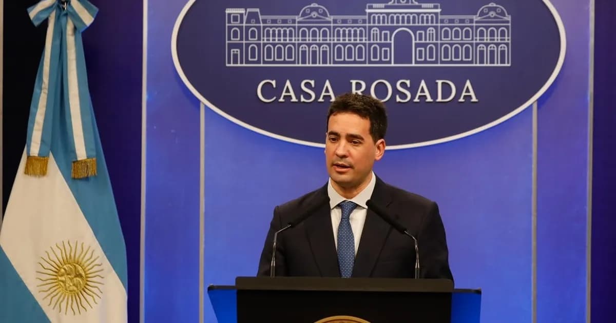 El vocero presidencial habló del dólar: "Que llegue a $ 1.800 en los próximos meses es una posibilidad"