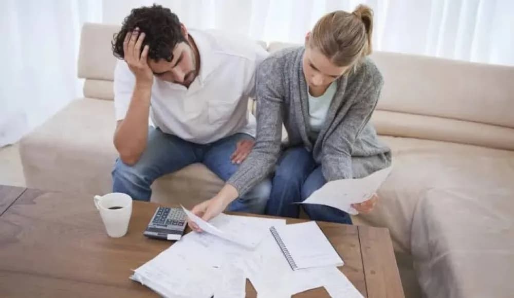 Crece la morosidad en familias: Se endeudan para comprar comida