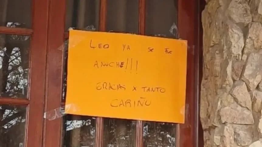 Scaloni se fue de Pujato y su familia lo comunicó con un curioso cartel en la casa de sus padres - TyC Sports