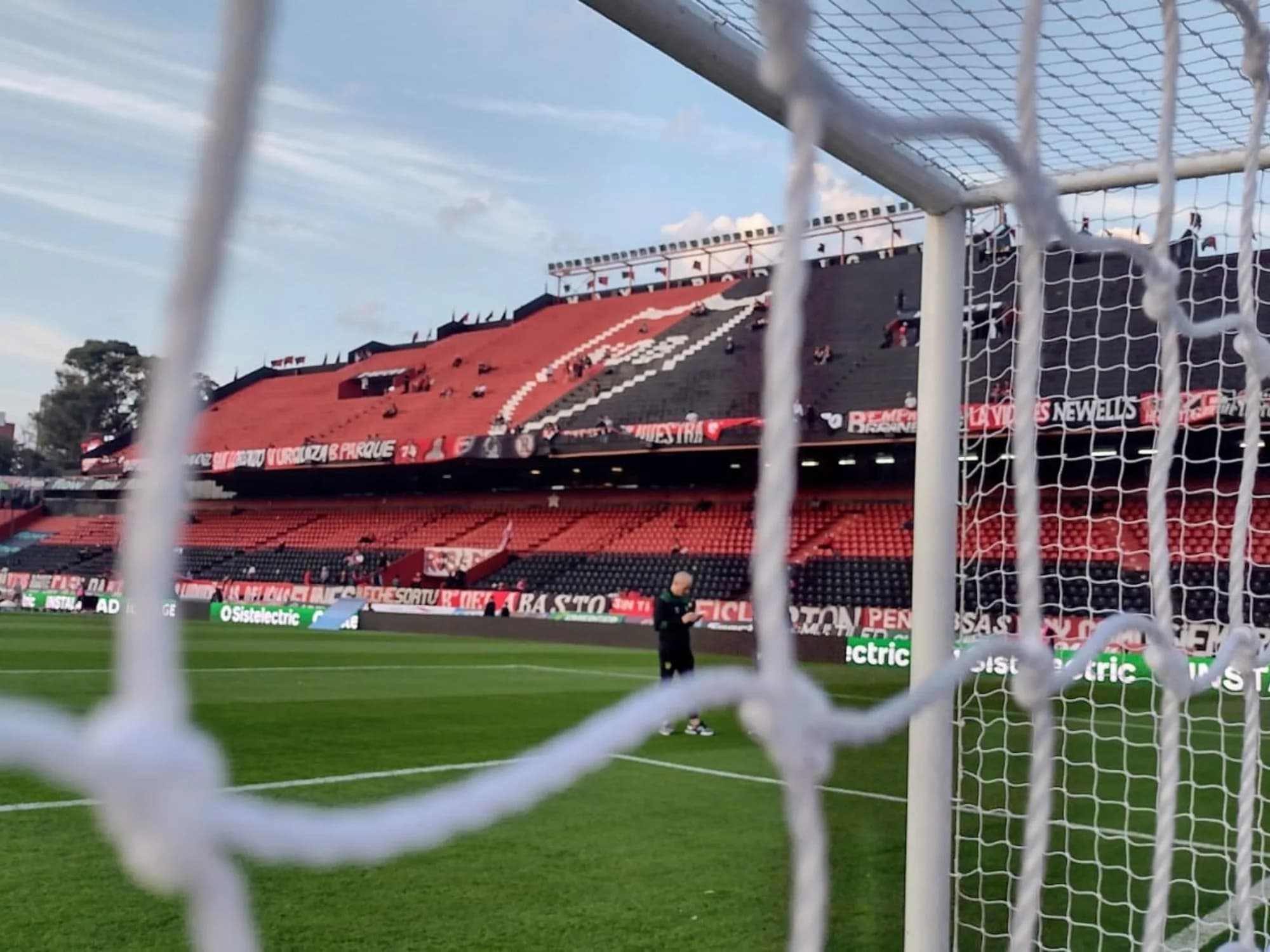Newell's prepara un bono especial para recibir a Boca y recaudar fondos